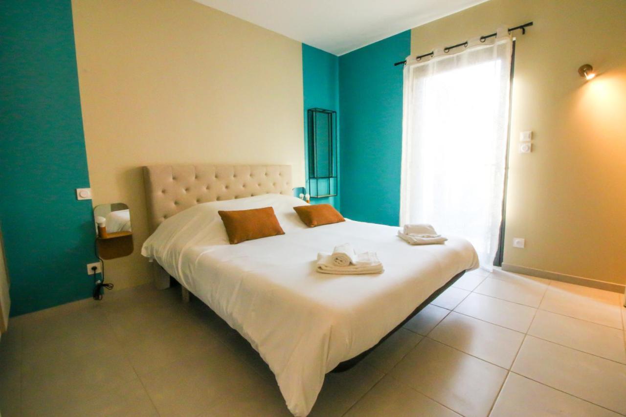 Bella, Jacuzzi Partage & Parking Avec Borne De Recharge Voiture Electrique Apartman Sarlat-la-Canéda Kültér fotó